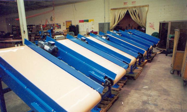 Inclined Conveyor GTA